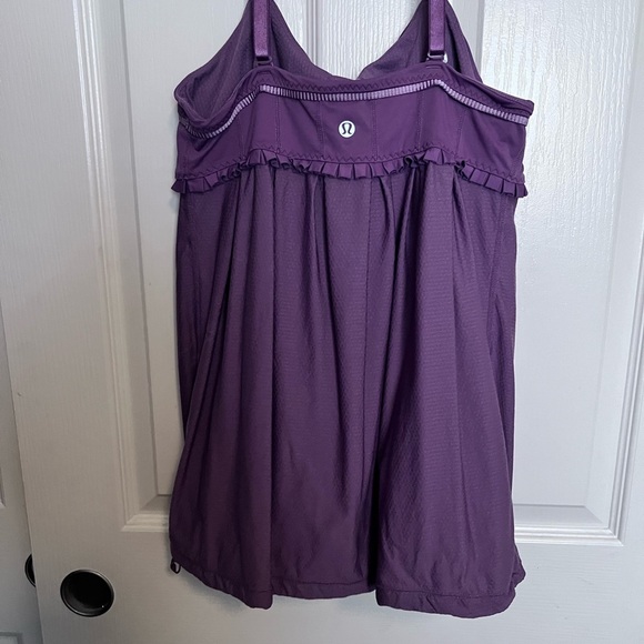 Lululemon tank - Picture 4 of 7